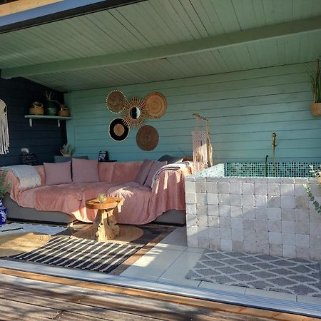 Wellness Bed & Breakfast Pergamo Voorhout 외부 사진